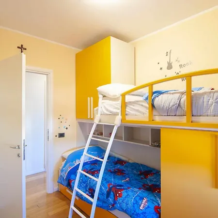 Appartement Dimora Gu -terrazza, Vista Lago, 100m Da