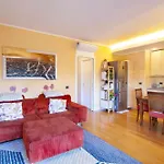 Dimora Gu -terrazza, Vista Lago, 100m Da Appartement *