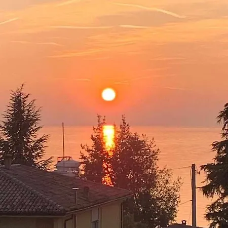 Apartament Dimora Gu -terrazza, Vista Lago, 100m Da