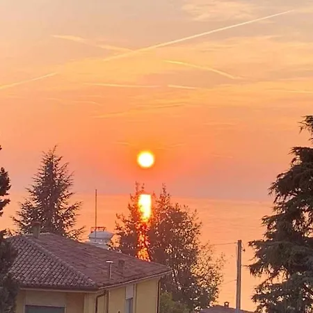 Dimora Gu -terrazza, Vista Lago, 100m Da Apartament