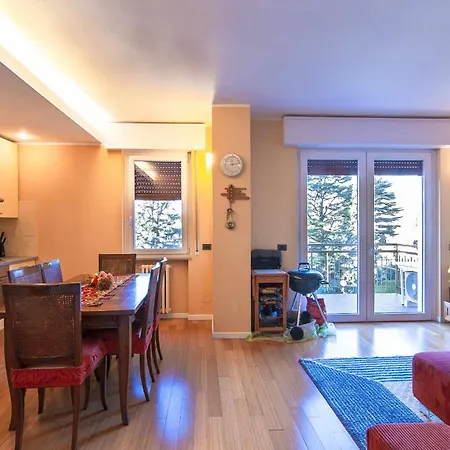 Apartman Dimora Gu -terrazza, Vista Lago, 100m Da *